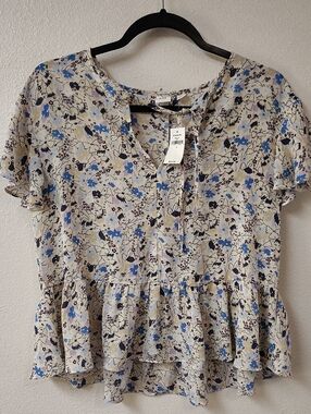 GAP Beige Floral Peplum Top with Blue Accents 1420